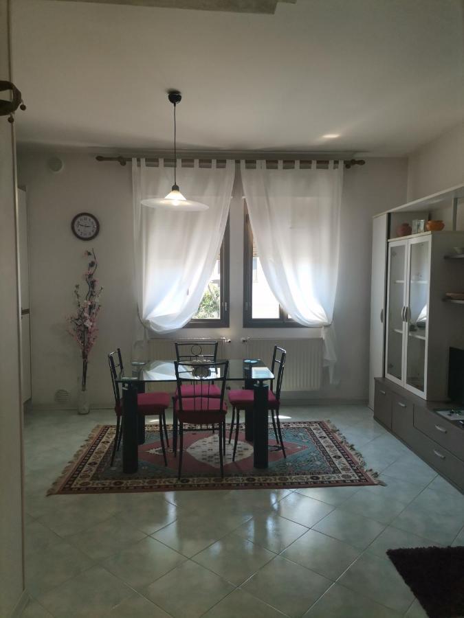 Zsuzsa Lak Appartement Mestre Buitenkant foto