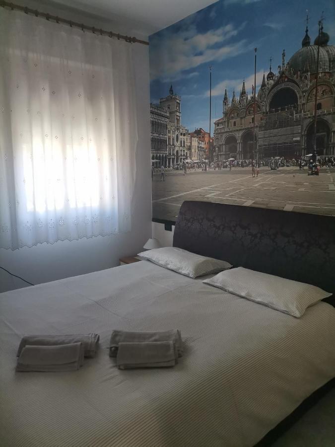 Zsuzsa Lak Appartement Mestre Buitenkant foto